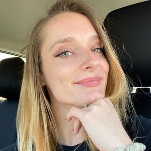 Meet your Posher, Gabrielle